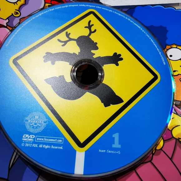 The Simpsons Season 15 DVD - Picture 7 of 10